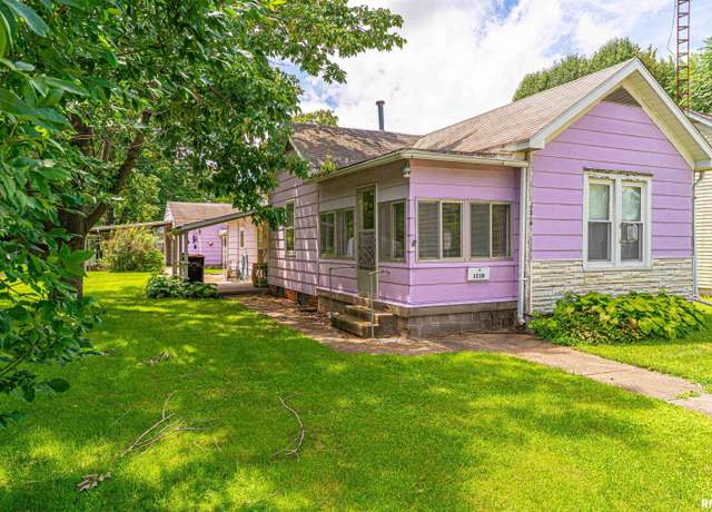 Property at 1219 Delavan St, Lincoln, IL 62656, 2 beds, 1 bath