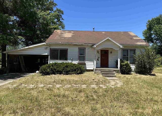 Property at 5672 Old Route 13 Rd, Carterville, IL 62918, 3 beds, 2 baths