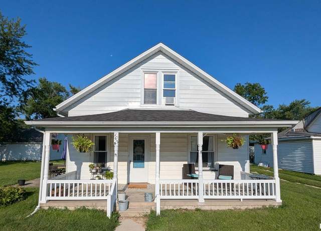Property at 103 N 4th St, Dunlap, IL 61525, 3 beds, 1 bath