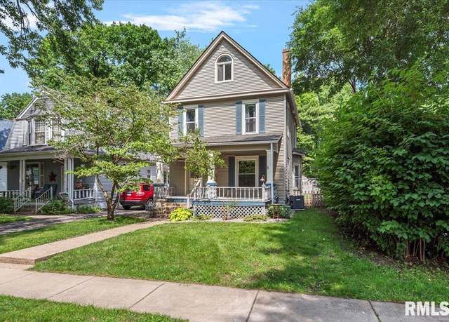 Property at 720 S Park Ave, Springfield, IL 62704, 3 beds, 1.5 baths