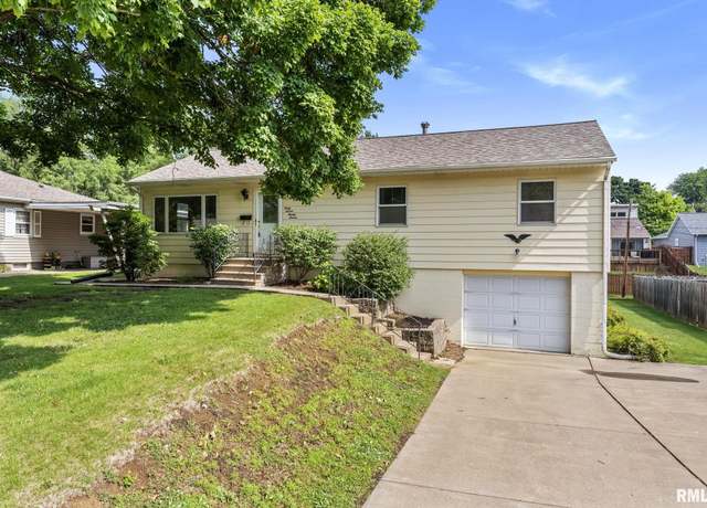Property at 4727 27th Ave, Moline, IL 61265, 3 beds, 1 bath