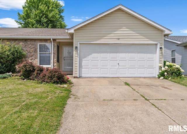 Property at 121 Agustus Ln, Springfield, IL 62703-5151, 2 beds, 2 baths