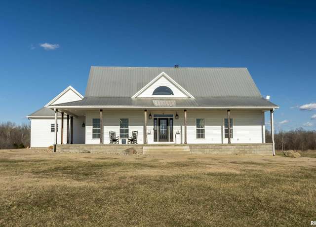 Property at 4870 Watts Ln, Creal Springs, IL 62922, 5 beds, 4 baths