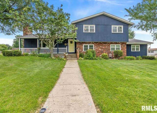 Property at 30 Greencastle Cir, Springfield, IL 62712, 3 beds, 2 baths