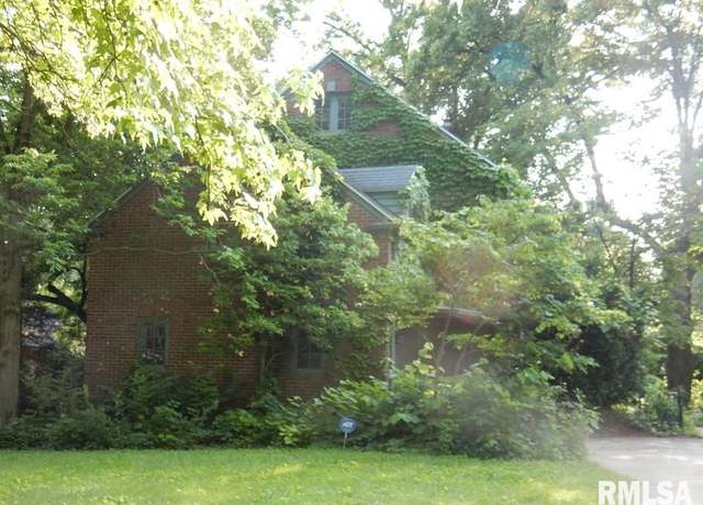Property at 635 S Seigel St, Decatur, IL 62522, 3 beds, 2.5 baths