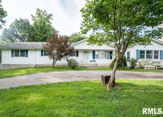 Property at 17000 Log Cabin Rd, Marion, IL 62959, 3 beds, 2 baths