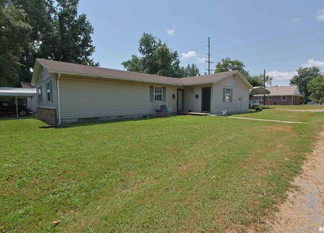 Property at 601/605 S 6th St #4, Herrin, IL 62948, 8 beds, 4 baths