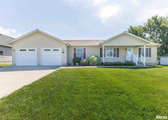 Property at 95 N 18th St, Clinton, IA 52732, 3 beds, 2 baths