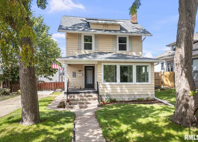 Property at 230 E Garfield St, Davenport, IA 52803, 3 beds, 2 baths