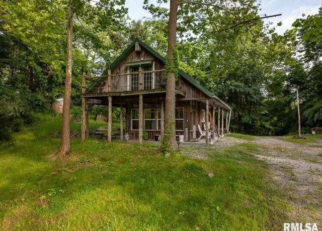 Property at 7034 Parks Ln, Carrier Mills, IL 62917, 0.5 baths