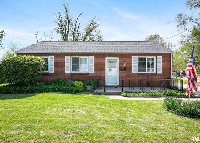 Property at 310 Saint Clair Dr, Marquette Heights, IL 61554, 3 beds, 1 bath