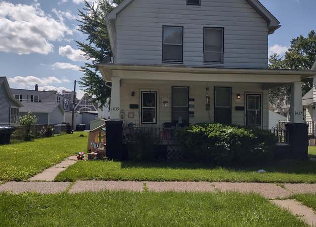 Property at 1437 13th St, Moline, IL 61265-3019, 2 beds, 2 baths