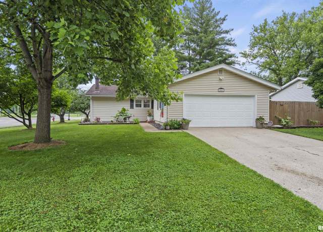 Property at 2501 Sherborn Rd, Springfield, IL 62702, 3 beds, 3 baths