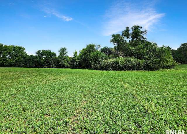 Property at 812 N Greengold Rd, Hanna City, IL 61536