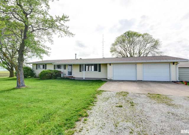 Property at 2247 N 1900 Rd E, Stonington, IL 62568, 3 beds, 1 bath