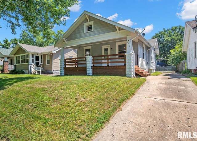 Property at 2332 Yale Blvd, Springfield, IL 62703, 2 beds, 1 bath