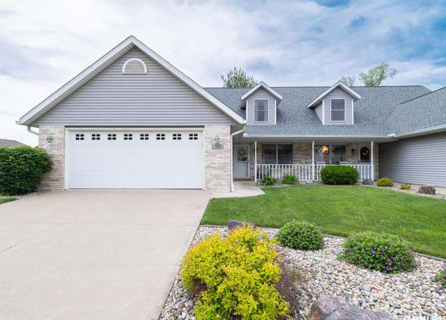 Property at 1909 Dane Kelsey Dr, Pekin, IL 61554, 3 beds, 3 baths