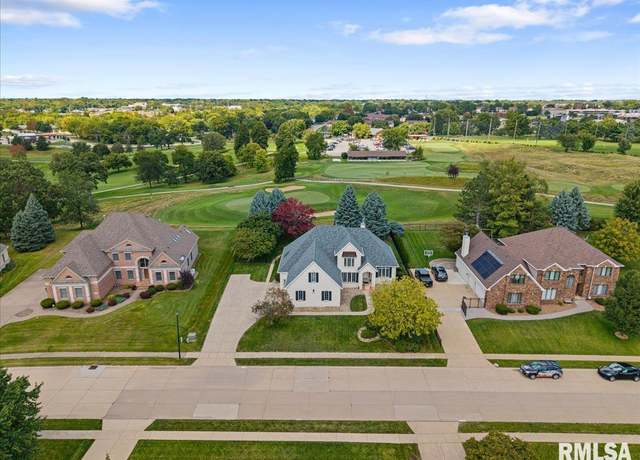 Property at 3070 Lundy Ln, Bettendorf, IA 52722, 5 beds, 4.5 baths