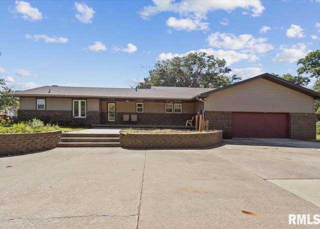 Property at 10522 W Lancaster Rd, Mapleton, IL 61547, 5 beds, 2.5 baths