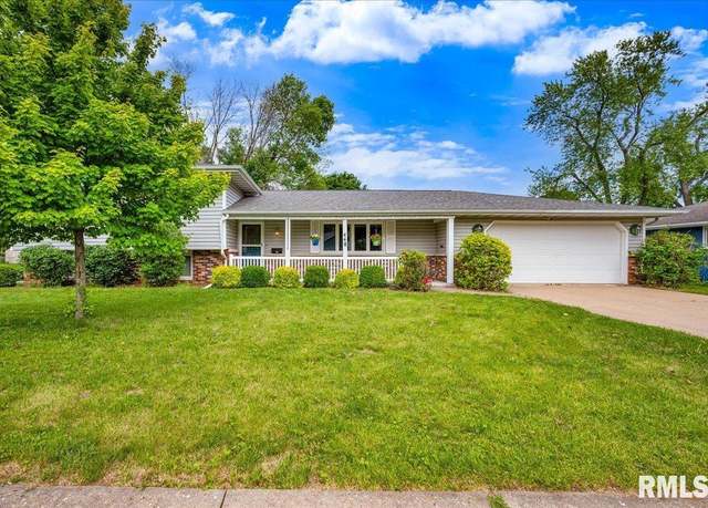 Property at 448 S Montana Ave, Morton, IL 61550, 4 beds, 3 baths