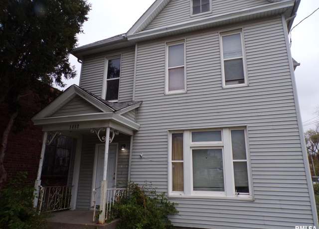 Property at 1460 W 4th St, Davenport, IA 52802, 6 beds, 4 baths