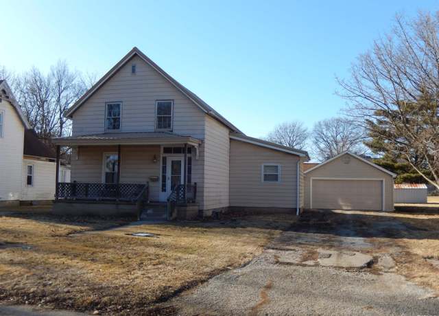 Property at 759 N Rile St, Bushnell, IL 61422, 4 beds, 1 bath