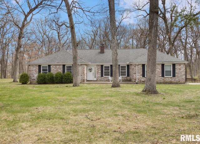 Property at 1390 Riggert Rd, Metamora, IL 61548, 4 beds, 2 baths