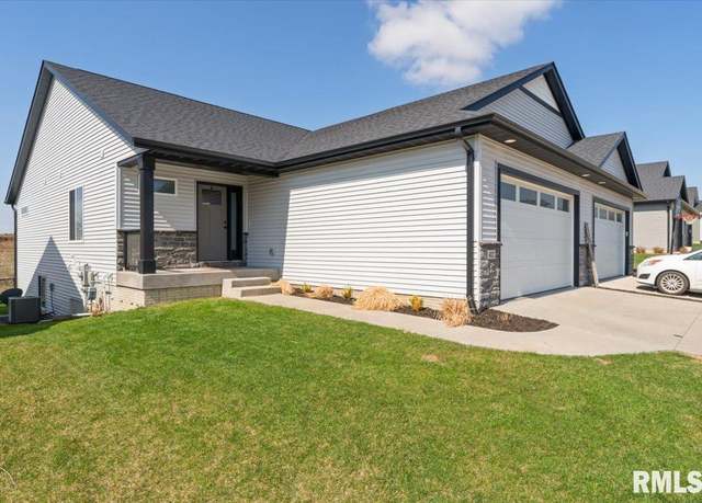 Property at 412 Dawson Dr, West Branch, IA 52358-8803, 4 beds, 3 baths