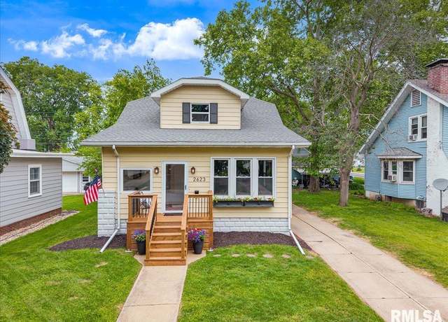Property at 2623 W Ardmore Pl, West Peoria, IL 61604, 2 beds, 1 bath