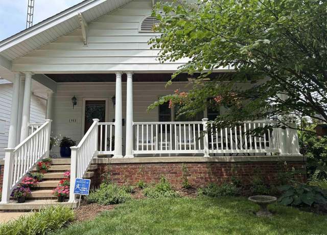 Property at 1905 S Whittier Ave, Springfield, IL 62704, 3 beds, 3 baths