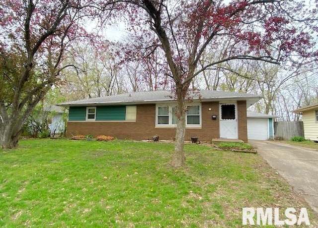 Property at 125 Arrow Rd, Pekin, IL 61554, 3 beds, 1 bath