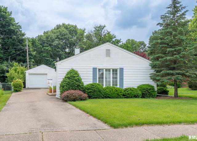 Property at 3626 15th Avenue Court, Moline, IL 61265, 2 beds, 1 bath