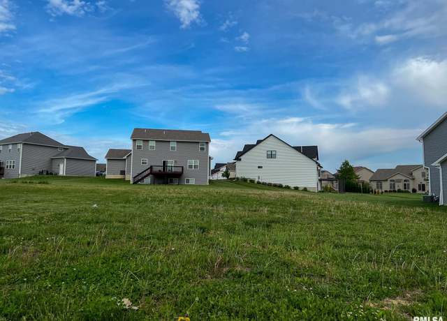 Property at 7024 N Water Oak Dr, Edwards, IL 61528