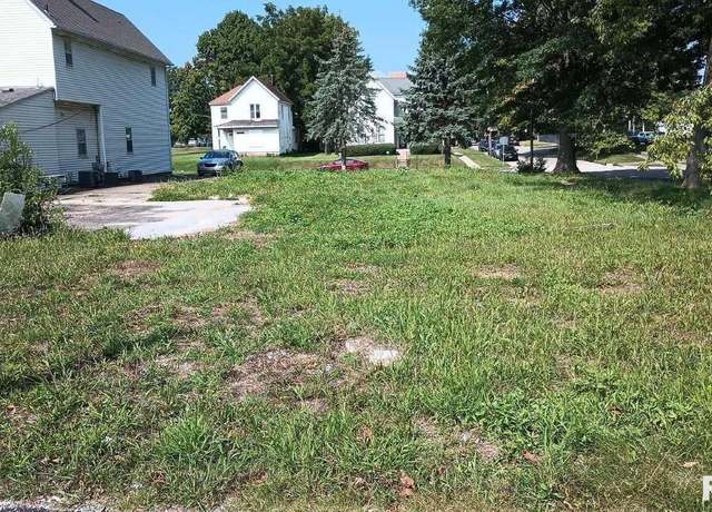 Property at 800 E Clay St, Springfield, IL 62703