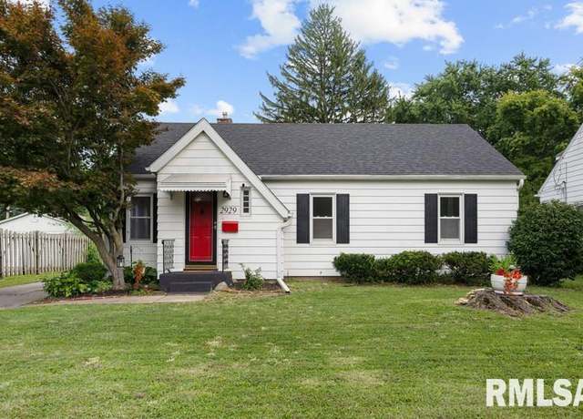 Property at 2929 42nd St, Rock Island, IL 61201, 3 beds, 1 bath