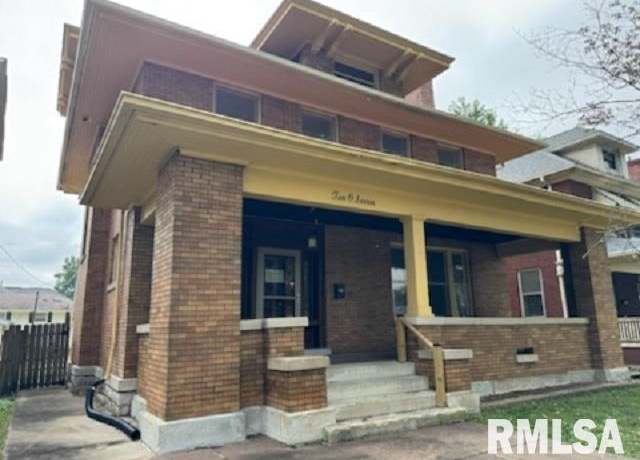 Property at 1007 S 12th St, Quincy, IL 62301, 3 beds, 1.5 baths