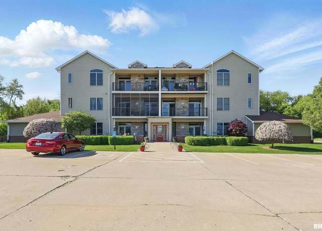Property at 1871 Stone Gate Cir #4, Davenport, IA 52807, 2 beds, 2 baths