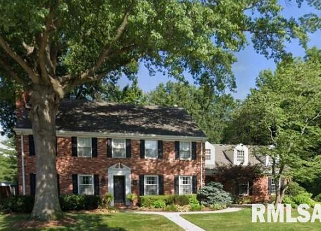 Property at 3225 W Point Dr, Springfield, IL 62704, 5 beds, 4.5 baths