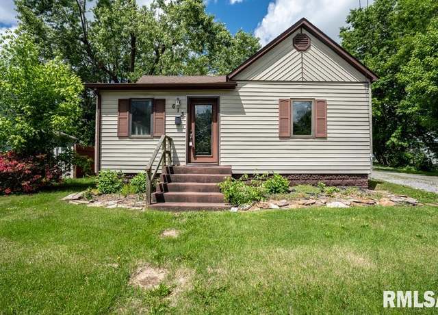 Property at 613 N 29th St, Herrin, IL 62948, 2 beds, 2 baths