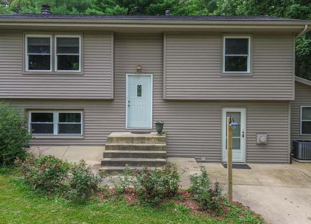 Property at 18196 River Rd, Danvers, IL 61732, 4 beds, 2 baths