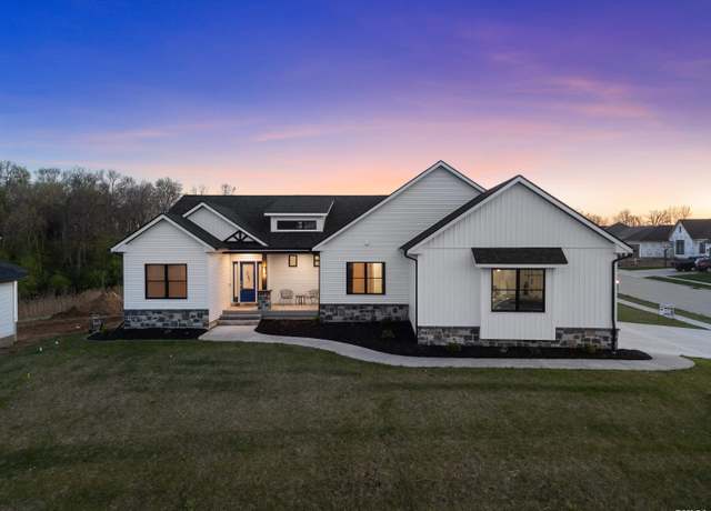 Property at 6817 Timber Ct, Bettendorf, IA 52722, 5 beds, 3.5 baths