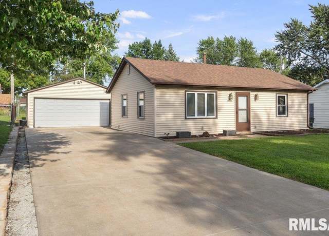 Property at 7115 Cedar St, Davenport, IA 52806, 2 beds, 1 bath
