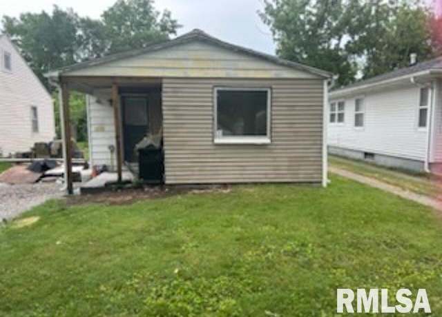 Property at 2624 S Lowell Ave, Springfield, IL 62704, 3 beds, 1 bath