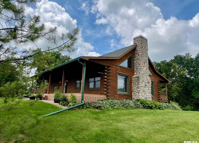 Property at 13570 Chambers Rd, Petersburg, IL 62675, 4 beds, 3.5 baths