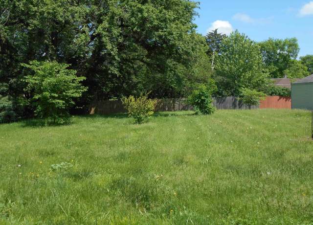 Property at 457 S Madison St, Macomb, IL 61455
