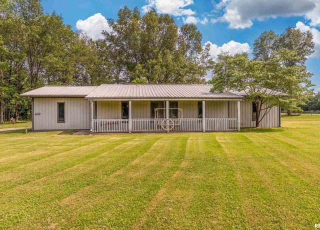 Property at 5378 Center St, Mulkeytown, IL 62865, 3 beds, 2.5 baths