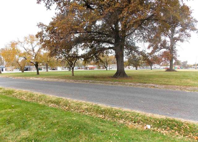 Property at 36 Buena Vista Ter, Centralia, IL 62801