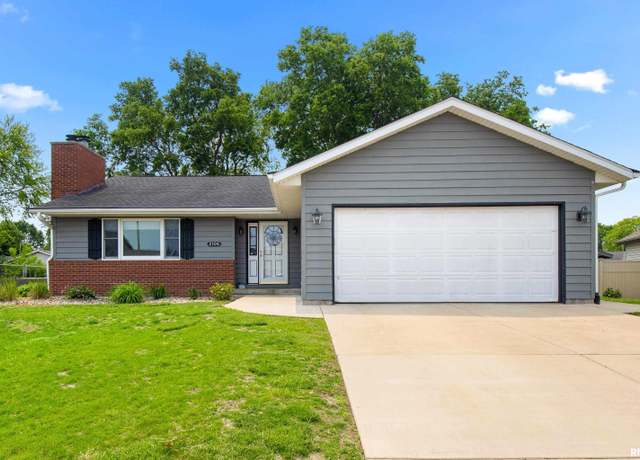 Property at 2106 Marigold Dr, Pekin, IL 61554, 5 beds, 3 baths