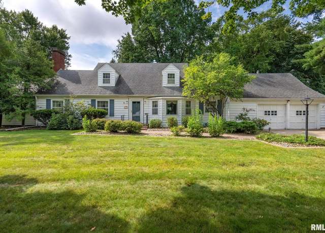 Property at 1428 40th Ave, Rock Island, IL 61201, 4 beds, 3 baths