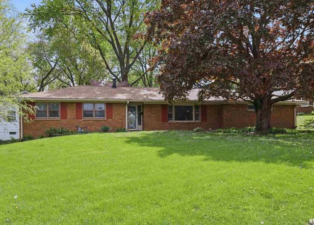 Property at 2521 Jersey Ridge Rd, Davenport, IA 52803, 3 beds, 1.5 baths